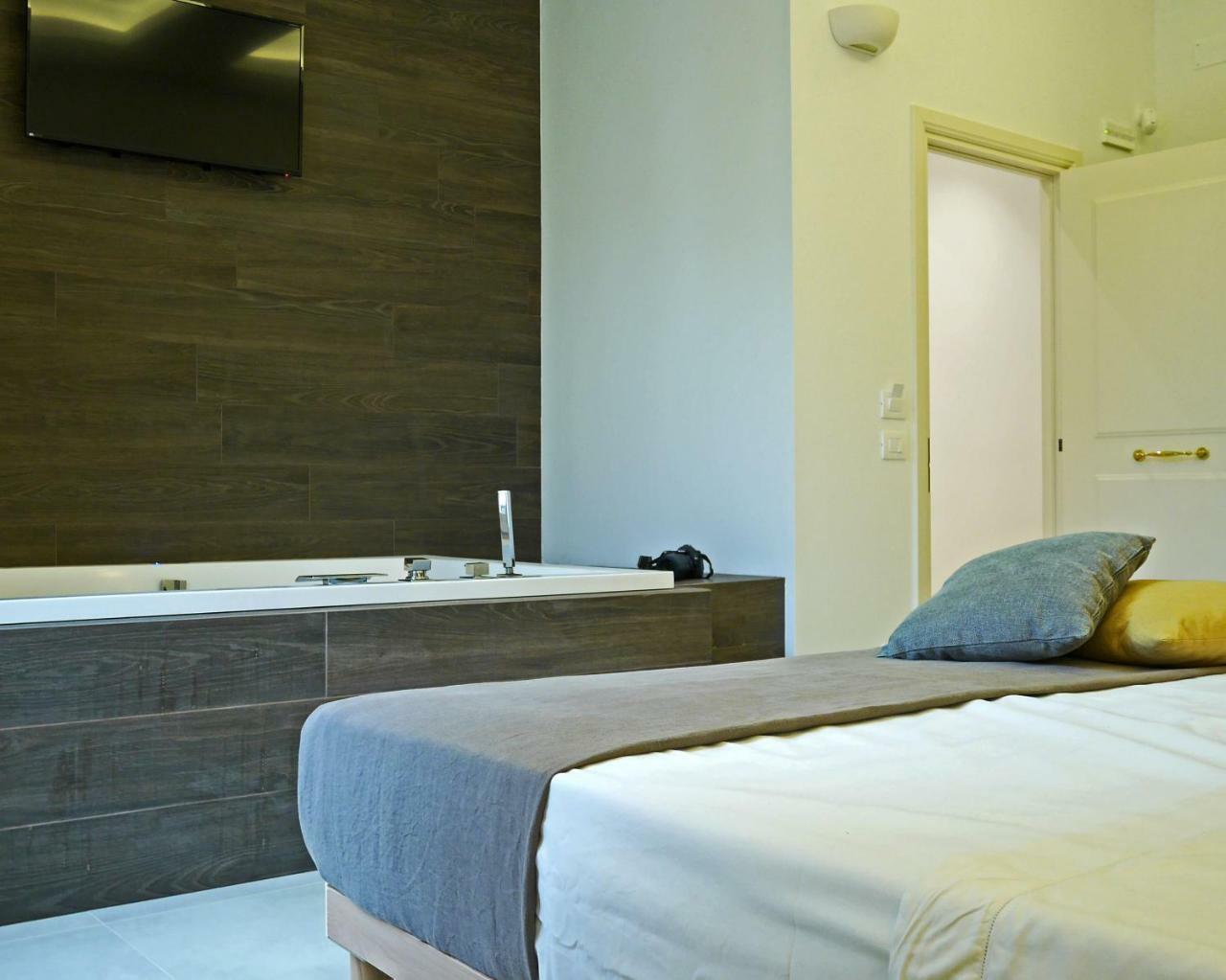 Bed and Breakfast Palazzo San Lazzaro Lecce Zewnętrze zdjęcie